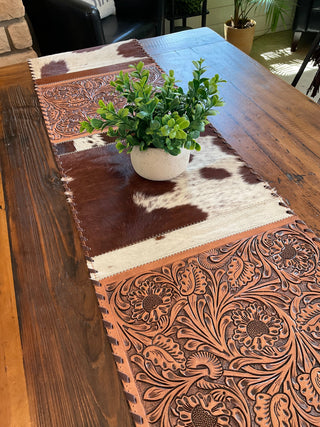 Why Choose a Western Table Runner? - Cowboy Swagger