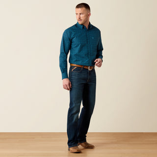 Ariat Men’s Peck Sailor Blue western shirt styled with jeans