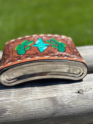 32oz Cactus Lightning Tooled Flask - Cowboy Swagger32oz Cactus Lightning Tooled Flask