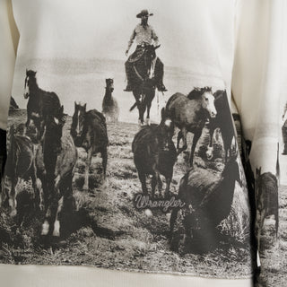 Wrangler Women’s Western Desert Scene Crewneck Sweatshirt – White
