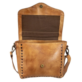     STS Bandera Dakota crossbody bag open showing magnetic flap
