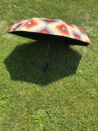 Stylish Aztec Cream Umbrella - Protect Yourself in Style!