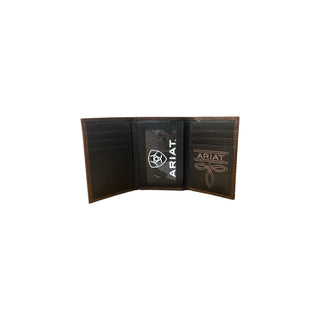 Ariat Men's Bullhide Leather Western Utility Trifold Wallet, logo detail