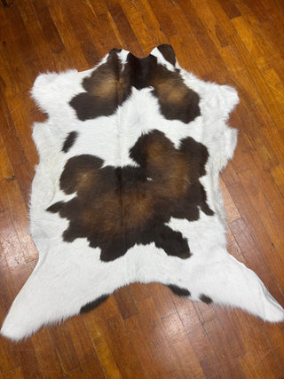 Long Hair Tricolor Brindle Spotted Calf Hide – Premium Western Décor - Cowboy SwaggerLong Hair Tricolor Brindle Spotted Calf Hide – Premium Western Décor