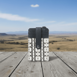 Myra Taralongo Vista Credit Card Holder White Aztec - Cowboy SwaggerMyra Taralongo Vista Credit Card Holder White Aztec