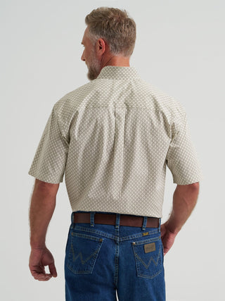 Wrangler Men’s George Strait Collection Short Sleeve Geo Print Western Shirt – Tan - Cowboy SwaggerWrangler Men’s George Strait Collection Short Sleeve Geo Print Western Shirt – TanMen's Shirts