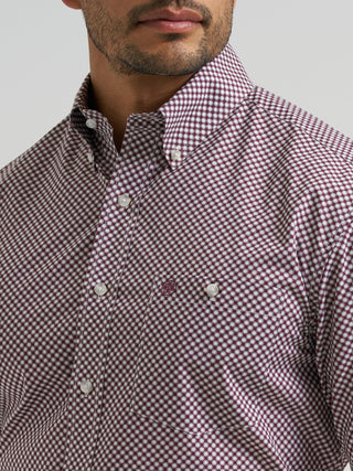 Wrangler Men’s Short Sleeve Red Square Print Western Shirt - Cowboy SwaggerWrangler Men’s Short Sleeve Red Square Print Western ShirtMen's Shirts