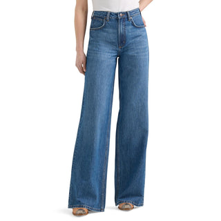 Wrangler Retro Bailey Wide Leg Jean – High Rise – Yvette Wash Women’s Western Denim - Cowboy SwaggerWrangler Retro Bailey Wide Leg Jean – High Rise – Yvette Wash Women’s Western Denim