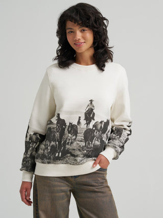 Wrangler Women’s Western Desert Scene Crewneck Sweatshirt – White - Cowboy SwaggerWrangler Women’s Western Desert Scene Crewneck Sweatshirt – WhiteShirts & Tops