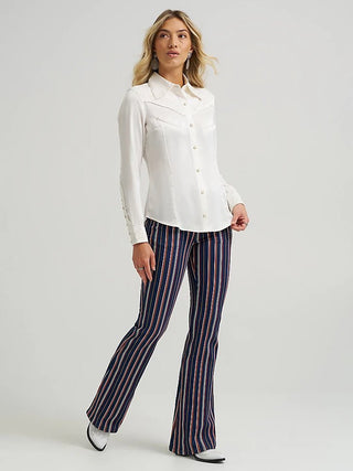 Wrangler® x Lainey Wilson “White Satin Star” Embroidered Western Snap Shirt (Style 112370410) - Cowboy SwaggerWrangler® x Lainey Wilson “White Satin Star” Embroidered Western Snap Shirt (Style 112370410)
