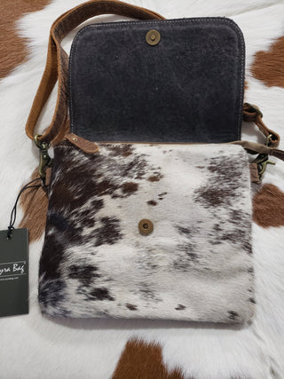 Myra Manchester Canvas & Hairon Bag - Cowboy SwaggerMyra Manchester Canvas & Hairon Bag