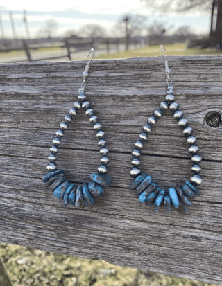 Silver Pearl & Turquoise Chip Earrings - Cowboy SwaggerSilver Pearl & Turquoise Chip Earrings