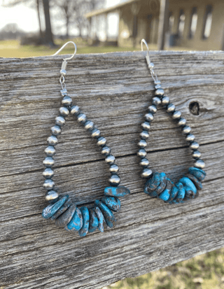 Silver Pearl & Turquoise Chip Earrings - Cowboy SwaggerSilver Pearl & Turquoise Chip Earrings