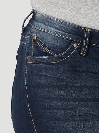 Wrangler Women’s Ultimate Riding Jean Q - Baby Plus - Cowboy SwaggerWrangler Women’s Ultimate Riding Jean Q - Baby Plus